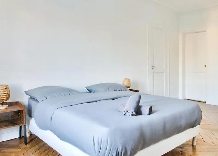 Quartier Le Marais 1 Free Netflix Paris